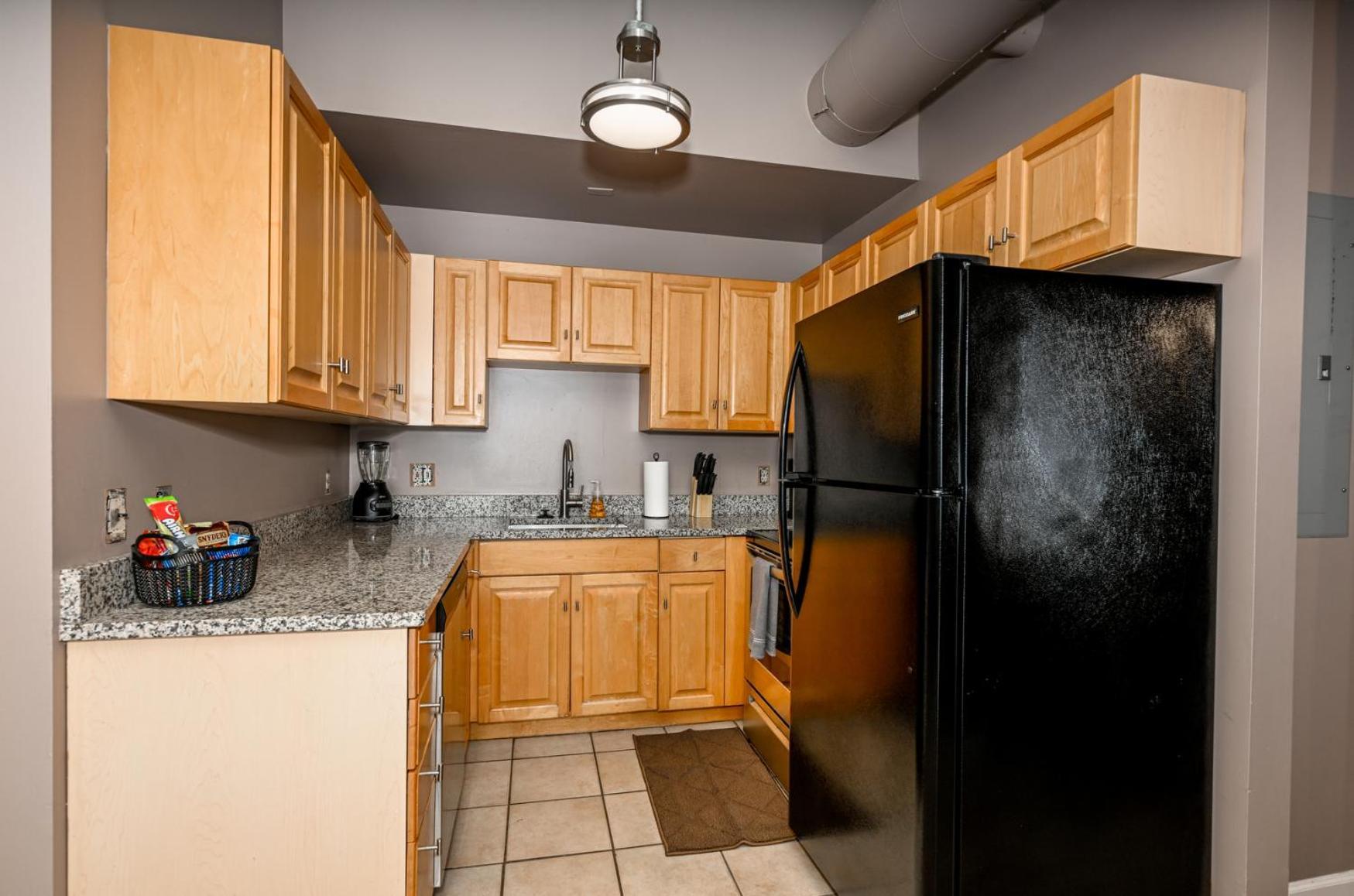 2 Bath Prkg+Gym+Sauna Perk Plaza +30 Day Cleveland Exterior photo